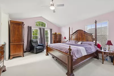 1618 Astor Avenue, Oakbrook Terrace, IL 60181 - Photo 8