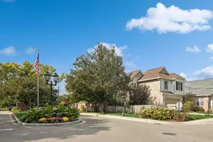 1618 Astor Ave, Oakbrook Terrace, IL 60181 - Photo 22