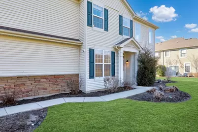 551 S Jade Lane #551, Round Lake, IL 60073 - Photo 4