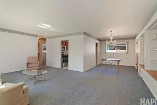 86 Mariposa Ave, Waukegan, IL 60087 - Photo 4