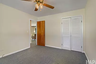 86 Mariposa Avenue, Waukegan, IL 60087 - Photo 14