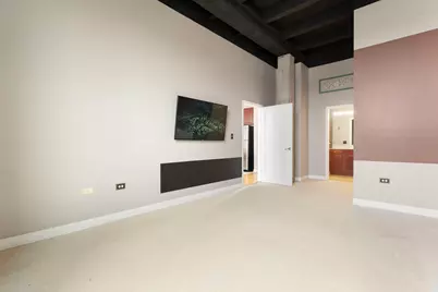 4131 W Belmont Avenue #402, Chicago, IL 60641 - Photo 8