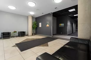 4131 W Belmont Ave, Chicago, IL 60641 - Photo 14