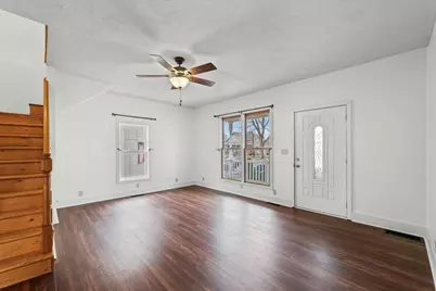 319 E Orleans Street, Paxton, IL 60957 - Photo 6