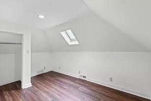 319 E Orleans St, Paxton, IL 60957 - Photo 24