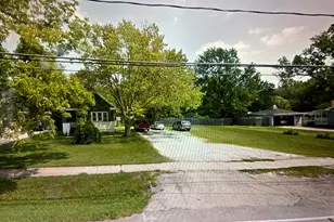 4741 Cumnor Rd, Downers Grove, IL 60515 - Photo 1