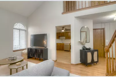 461 Canterbury Drive #461, Carol Stream, IL 60188 - Photo 4