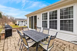 [Address not provided], Elgin, IL 60124 - Photo 32