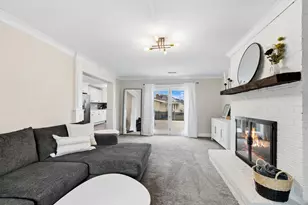 10256 Hibiscus Dr, Orland Park, IL 60462 - Photo 12