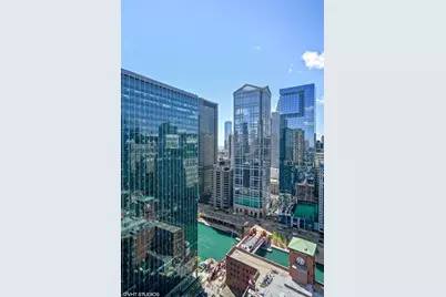 345 N La Salle Drive #1009, Chicago, IL 60654 - Photo 14