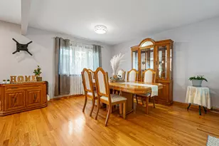 8832 Pleasant Ave, Hickory Hills, IL 60457 - Photo 10