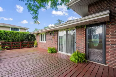 8832 Pleasant Avenue, Hickory Hills, IL 60457 - Photo 28