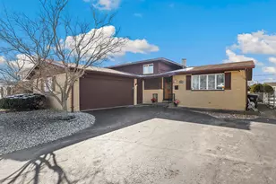 2951 193rd St, Lansing, IL 60438 - Photo 1