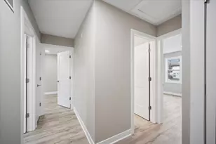 349 Park Ave, Cary, IL 60013 - Photo 10