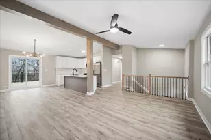 349 Park Ave, Cary, IL 60013 - Photo 2