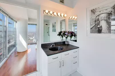 1720 Maple Avenue #1980, Evanston, IL 60201 - Photo 16