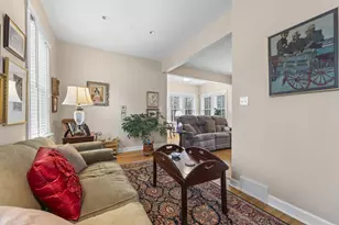 114 S Elm St, Mount Prospect, IL 60056 - Photo 10