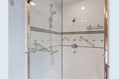 114 S Elm Street, Mount Prospect, IL 60056 - Photo 30