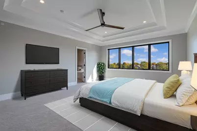 235 Plainfield Court, Vernon Hills, IL 60061 - Photo 8