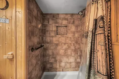 880 Bemis Road, Glen Ellyn, IL 60137 - Photo 32