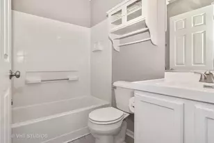 1325 Chestnut Ln, Yorkville, IL 60560 - Photo 8