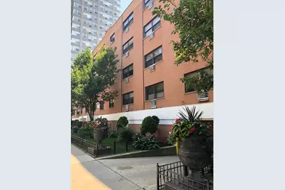 1025 W Hollywood Avenue #502, Chicago, IL 60660 - Photo 1