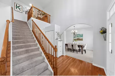305 Hampton Road, Sugar Grove, IL 60554 - Photo 18
