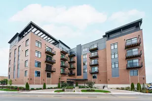 546 Green Bay Rd, Highwood, IL 60040 - Photo 1