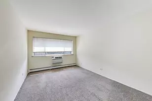 561 W Stratford Pl, Chicago, IL 60657 - Photo 12