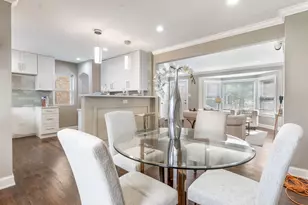 9332 S Bishop St, Chicago, IL 60620 - Photo 10