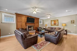 2142 Harrison St, Glenview, IL 60025 - Photo 16