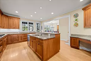 2142 Harrison St, Glenview, IL 60025 - Photo 12