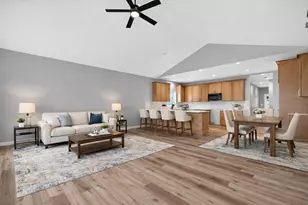 1175 S Farmstone Dr, Diamond, IL 60416 - Photo 6