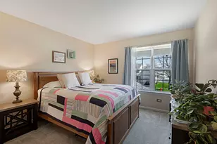 7017 Nathan Ln, Carpentersville, IL 60110 - Photo 20