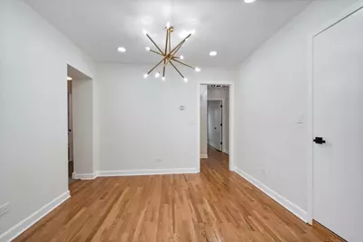 7241 N McVicker Avenue, Chicago, IL 60646 - Photo 8