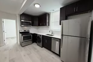 4832 N Winthrop Ave, Chicago, IL 60640 - Photo 2