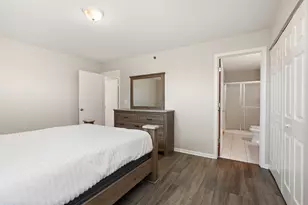 6950 Heritage Cir, Orland Park, IL 60462 - Photo 12