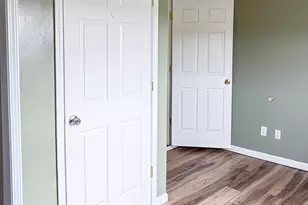 319 Missouri St, Atwood, IL 61913 - Photo 16