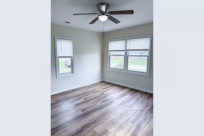 319 Missouri Street, Atwood, IL 61913 - Photo 6