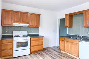 319 Missouri St, Atwood, IL 61913 - Photo 10