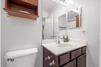 204 Southwicke Drive, Streamwood, IL 60107 - Photo 22