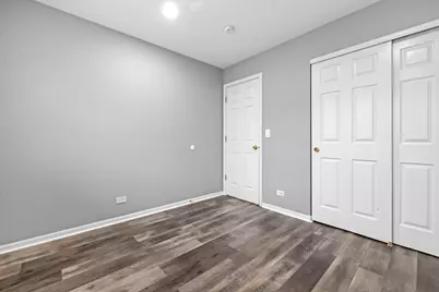 204 Southwicke Drive, Streamwood, IL 60107 - Photo 20