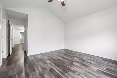 204 Southwicke Drive, Streamwood, IL 60107 - Photo 26