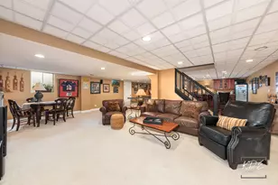 992 Belaire Ct, Naperville, IL 60563 - Photo 44