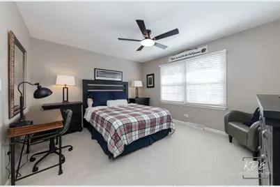 992 Belaire Court, Naperville, IL 60563 - Photo 32