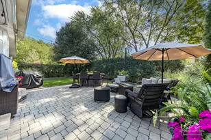 992 Belaire Ct, Naperville, IL 60563 - Photo 54