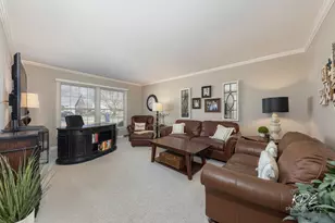 992 Belaire Ct, Naperville, IL 60563 - Photo 18