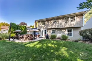 992 Belaire Ct, Naperville, IL 60563 - Photo 50