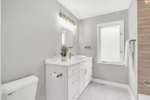 179 S Alleghany Rd, Grayslake, IL 60030 - Photo 10