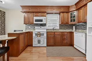 10532 S 80th Ct, Palos Hills, IL 60465 - Photo 14